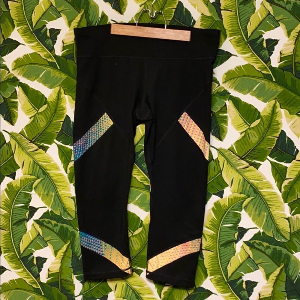 GapFit Workout Capris